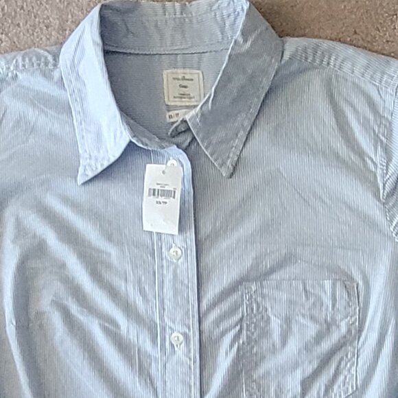 NEW GAP Women's Long Sleeve Striped Shirt Size XS NWT - Picture 4 of 8